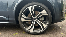 Volvo XC90 2.0 T8 [455] RC PHEV Ultimate Dark 5dr AWD Gtron Estate